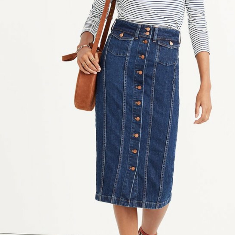 NWOT Madewell seamed button front denim skirt
